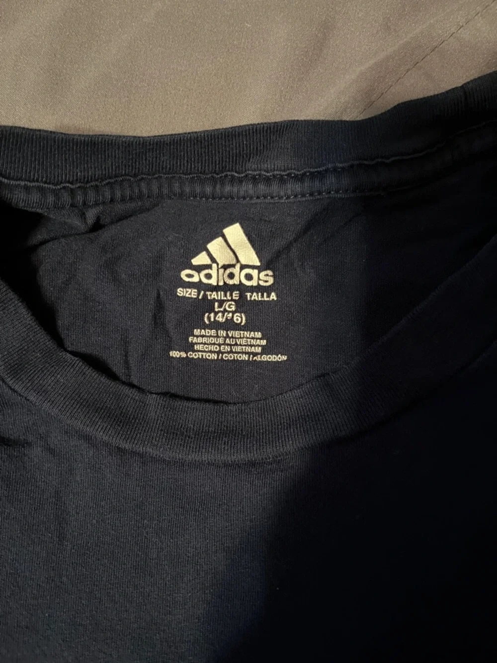 3 boys sport tee shirts - Picture 3 of 4
